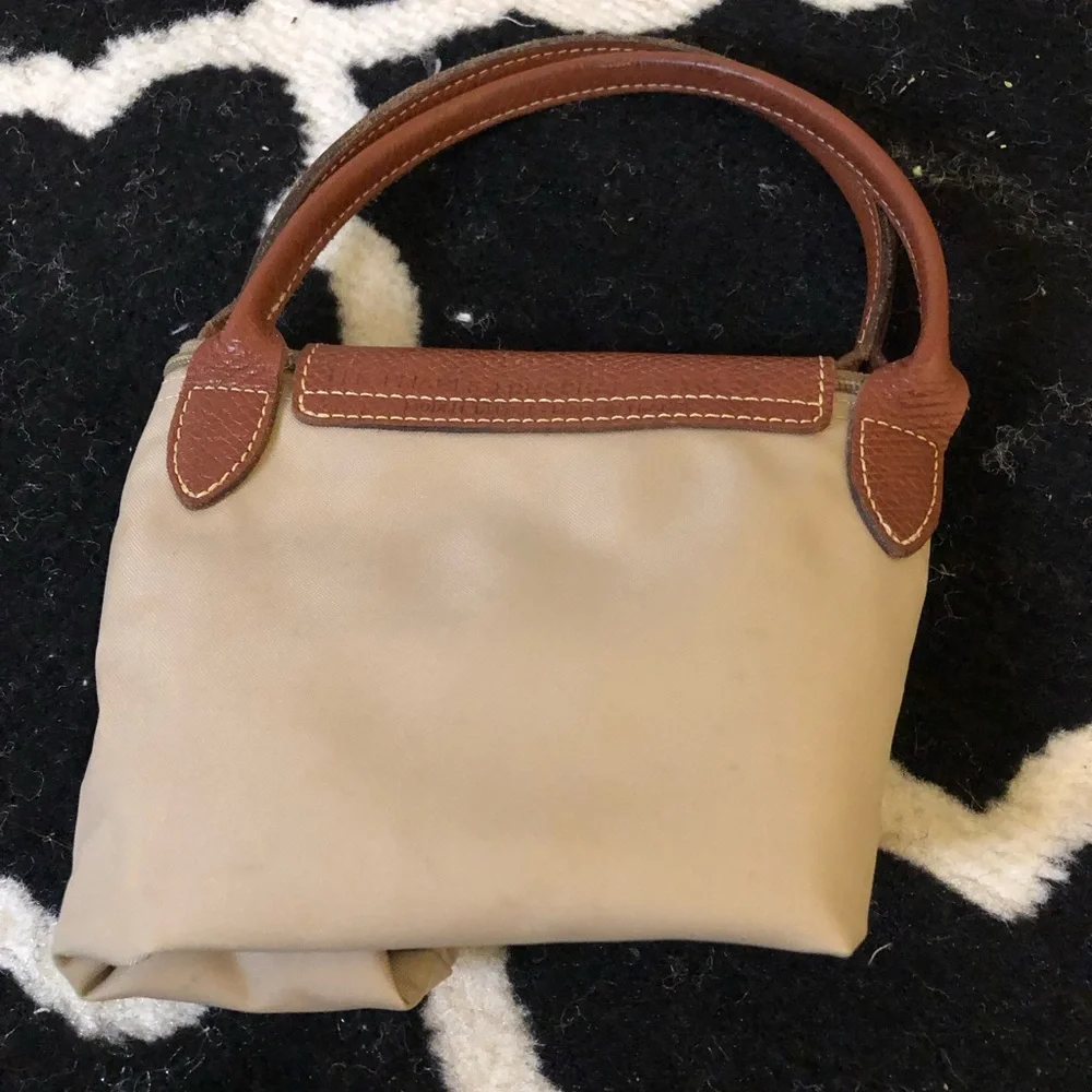 Longchamp Elegant Tan and Brown Women's Bag - Picture 5 of 7
